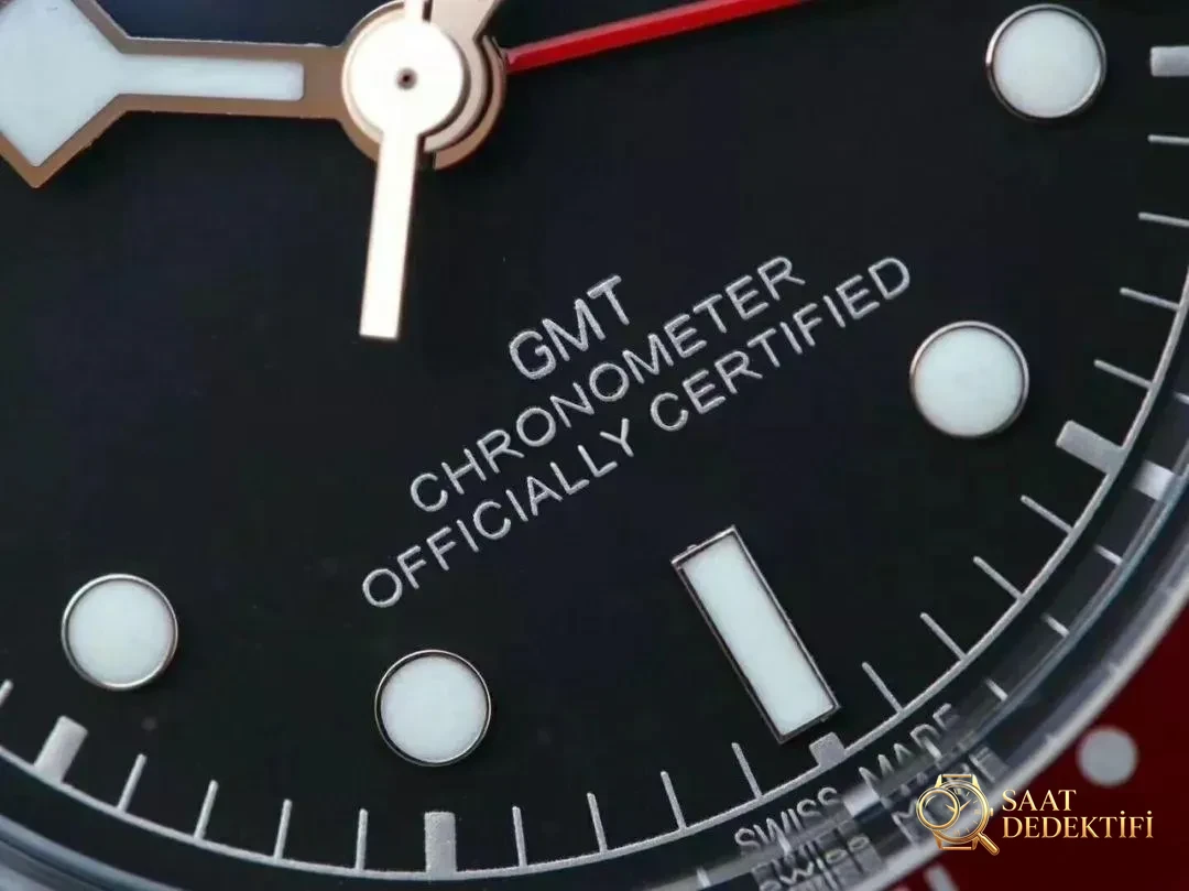 ZF Factory Tudor Black Bay M79830RB-0001 GMT Kırmızı-Mavi Bezelli Replika Saat Gerçek-Replika Karşılaştırması İncelemesi - Toka İçi Mikro Ayar Mekanizması