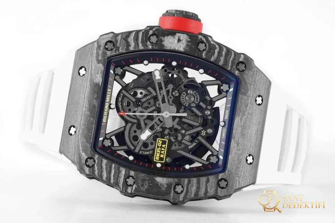 ZF Factory V3 versiyonu Richard Mille RM35-02 nasıl bir izlenim bıraktı? - Klips Kilidi ve Lazer Damgalar