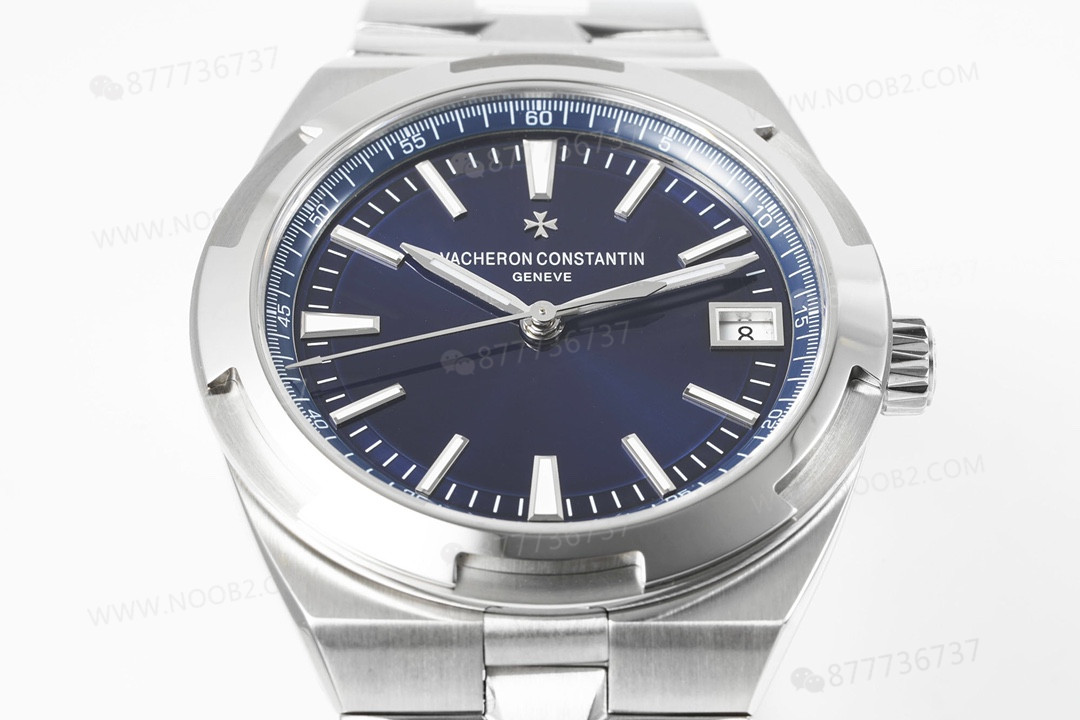 ZF Factory Vacheron Constantin Overseas 4500V ile 8F arasında ne fark var? — 4. fotoğraf