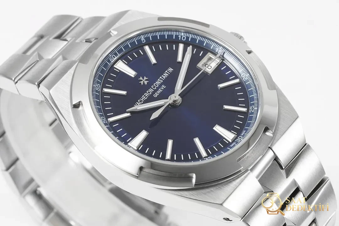 ZF Factory Vacheron Constantin Overseas 4500V ile 8F arasında ne fark var? - Klips Kilidi ve Lazer Damgalar