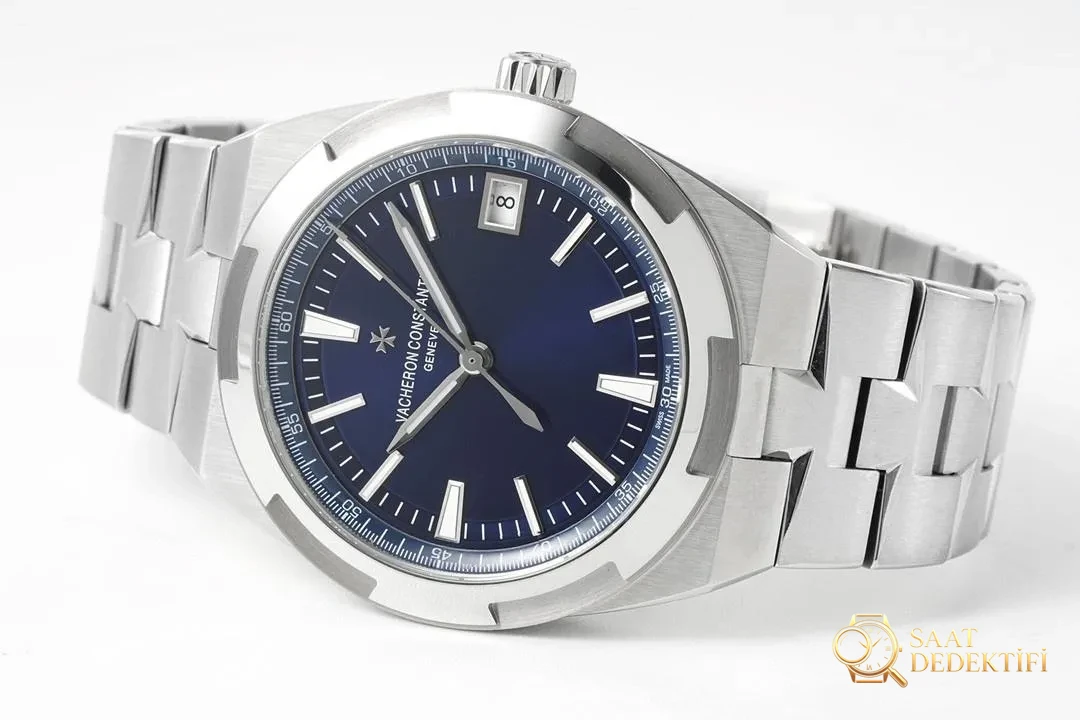 ZF Factory Vacheron Constantin Overseas4500V Factory üretici tanıtımı - Fosfor ve Super-LumiNova Gece Görünümü