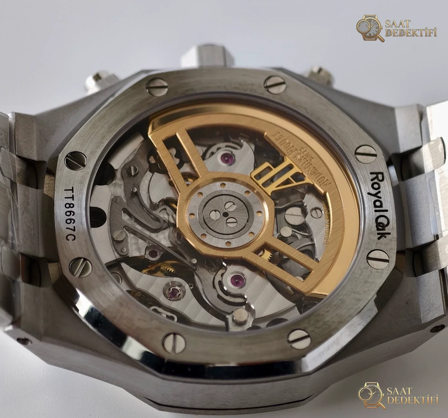 ZF Factory vs APS Factory Audemars Piguet 26240 Kronograf Karşılaştırması - Makro Laboratuvar ve Detay İncelemesi