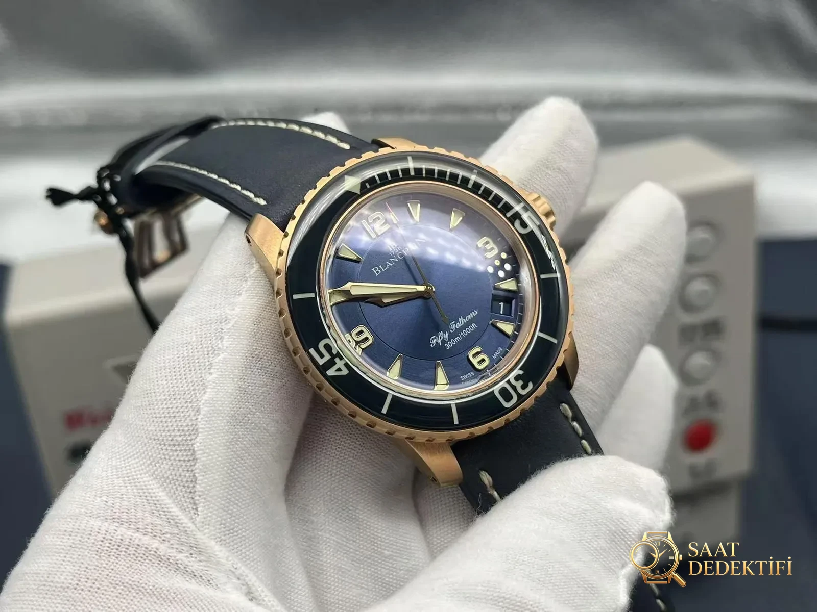 ZF Factory2025 içten önerisi: Blancpain süper lume, bileğinizde nesilden nesile aktarılacak bir başyapıt - Arka Kapak ve Mekanizma Detayı
