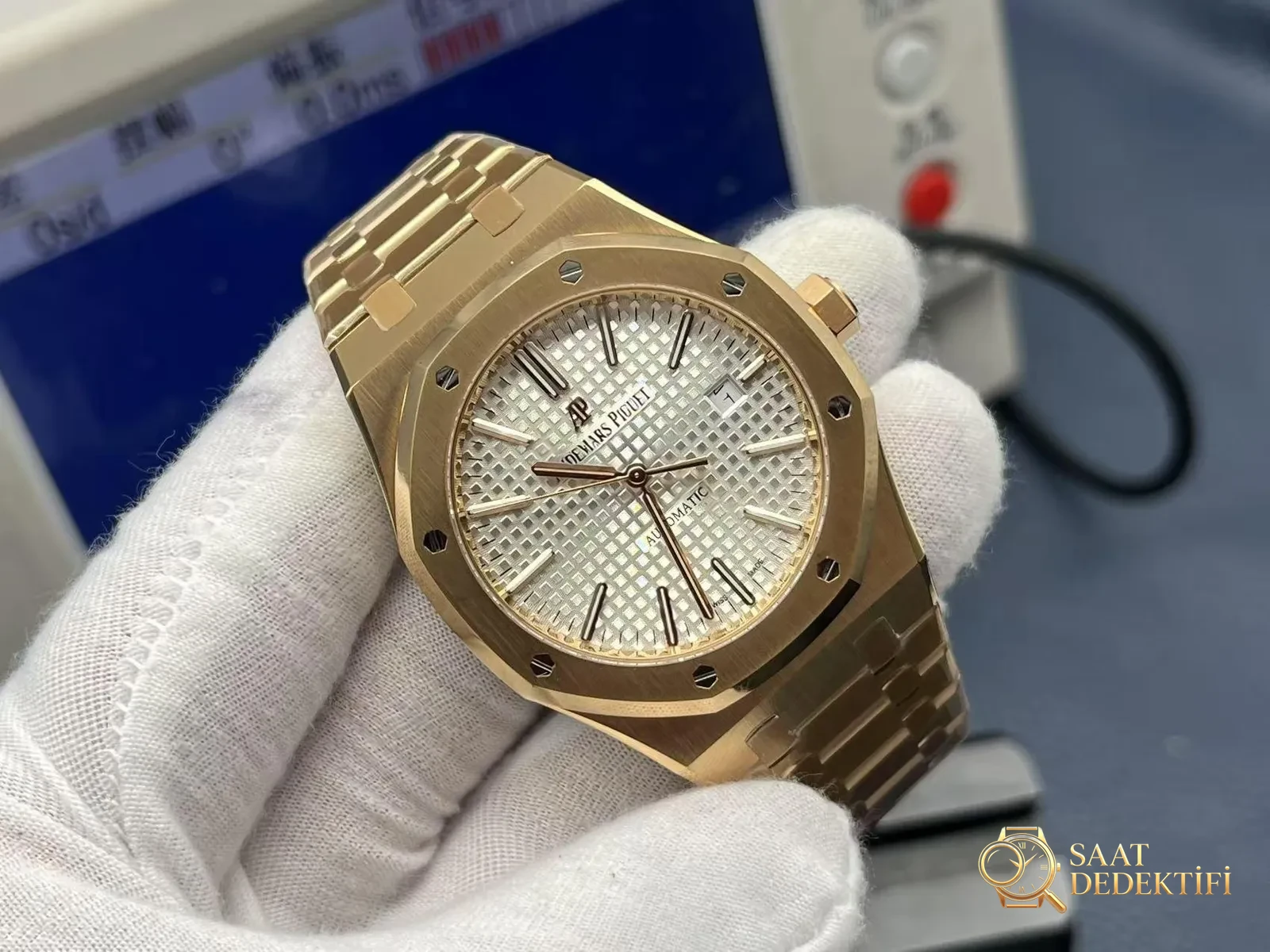 Audemars Piguet Royal Oak ZF Factory İncelemesi - Ön Görünüm ve Kasa Tasarımı