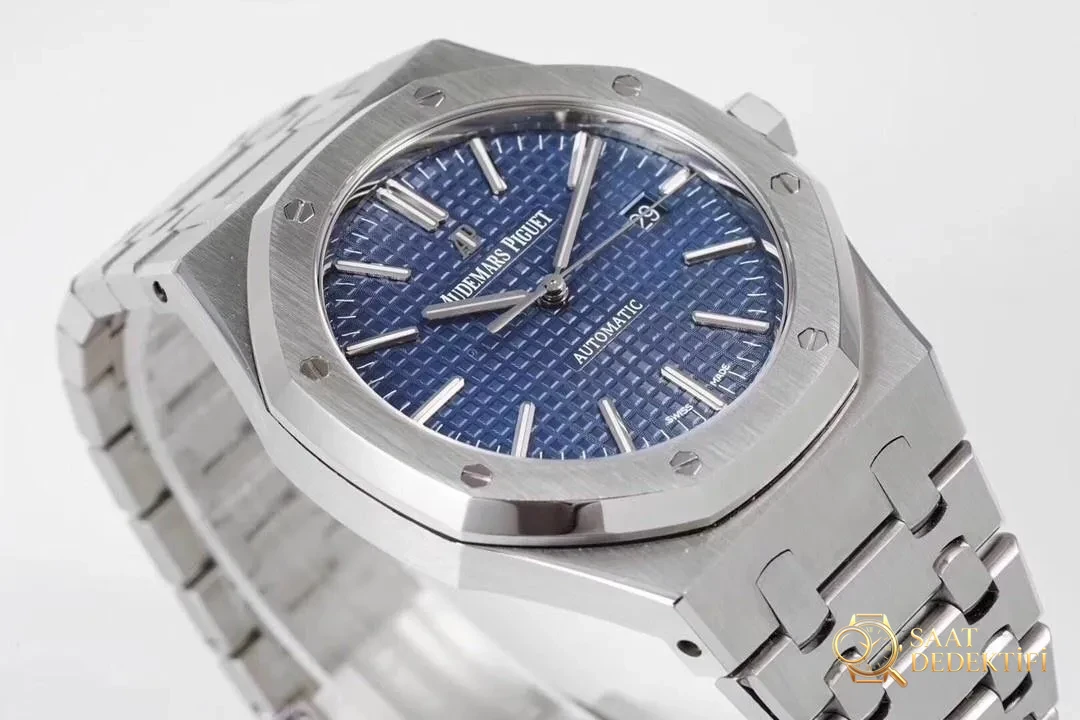 Z+f gerçekten ZF Factory mı? İşçilik detayları nasıl? JF Audemars Piguet 15400 ile karşılaştırınca hangi replika daha iyi? - Kadran İbreleri ve Saniye Akışı
