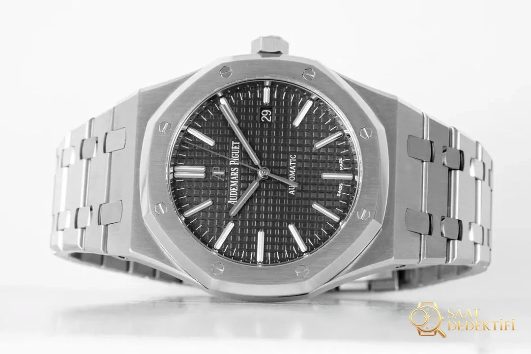 Z+f gerçekten ZF Factory mı? İşçilik detayları nasıl? JF Audemars Piguet 15400 ile karşılaştırınca hangi replika daha iyi? - Takimetre Skalası ve Baskı Keskinliği