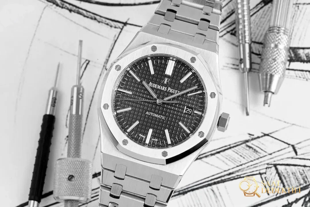 Z+f gerçekten ZF Factory mı? İşçilik detayları nasıl? JF Audemars Piguet 15400 ile karşılaştırınca hangi replika daha iyi? - Kasa Ağırlık ve Denge Orantısı
