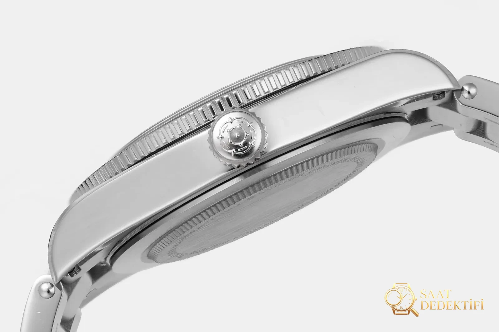 ZF özenli replika | Tudor Black Bay 54 M79000: Zamanla olgunlaşan retro klasik, bileğinizde sade ama etkileyici bir duruş - Klips Kilidi ve Lazer Damgalar