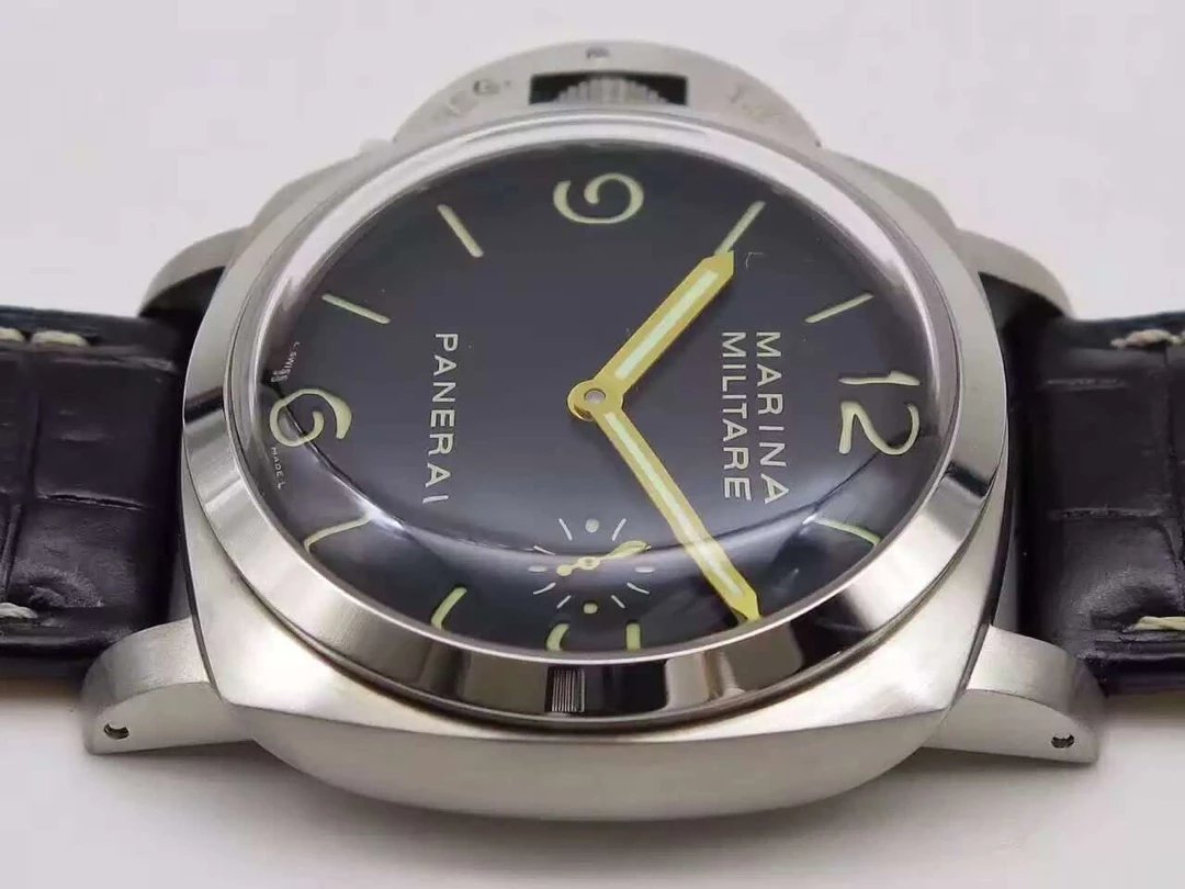 PAM 217 Siyah Kadran