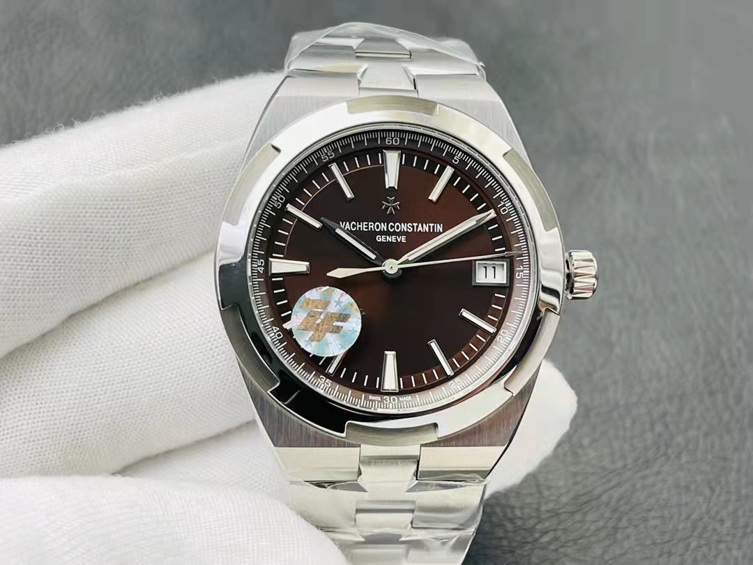 Vacheron Constantin Overseas 4500V Kahverengi Kadran