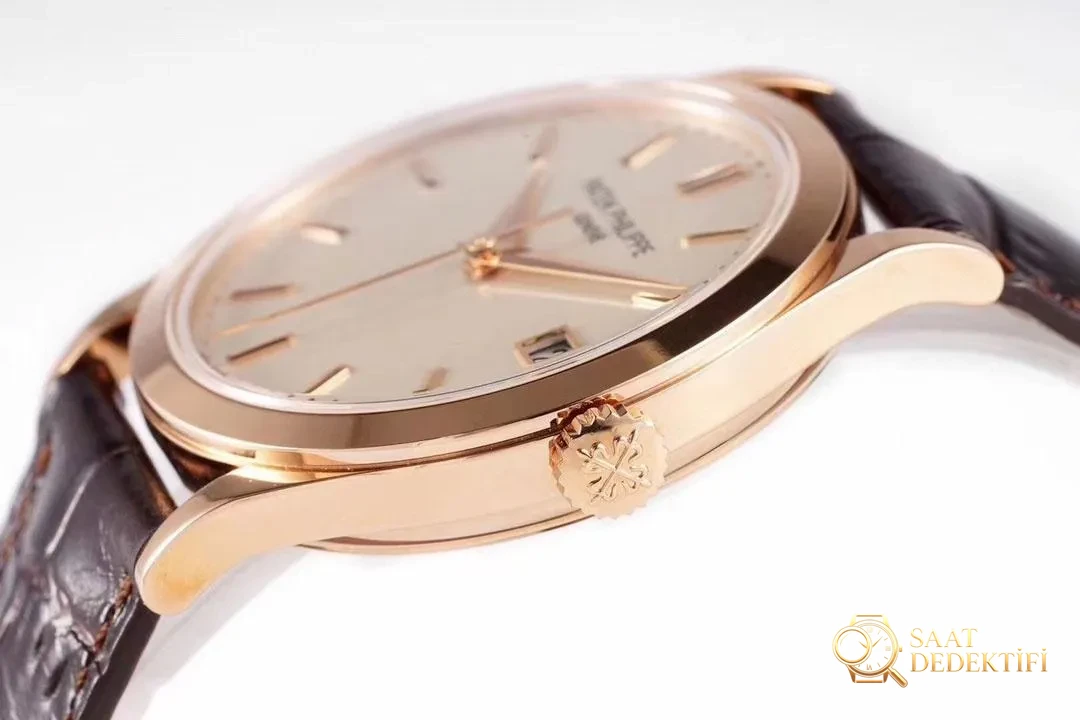 ZF'nin özenle hazırladığı, ince estetiğin temsilcisi yeni model: Patek Philippe klasik saat serisi 5296 V3 versiyonu! - görsel 3