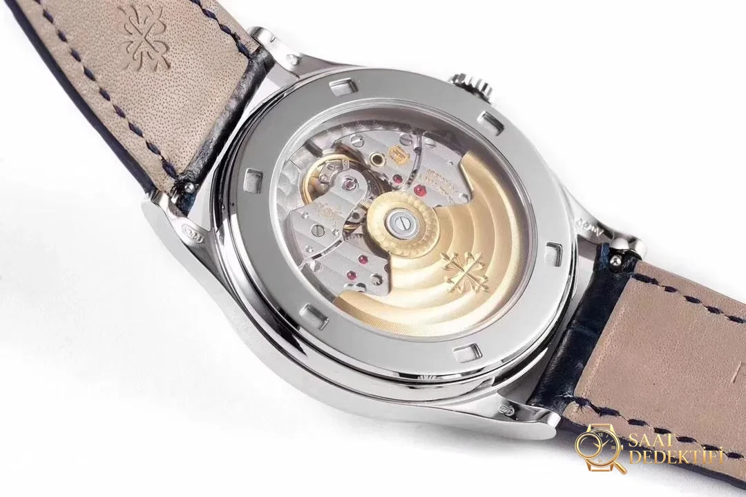 ZF'nin özenle hazırladığı, ince estetiğin temsilcisi yeni model: Patek Philippe klasik saat serisi 5296 V3 versiyonu! - görsel 17