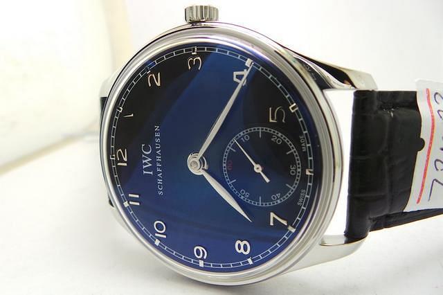 Replika IWC Parlatılmış Bezel