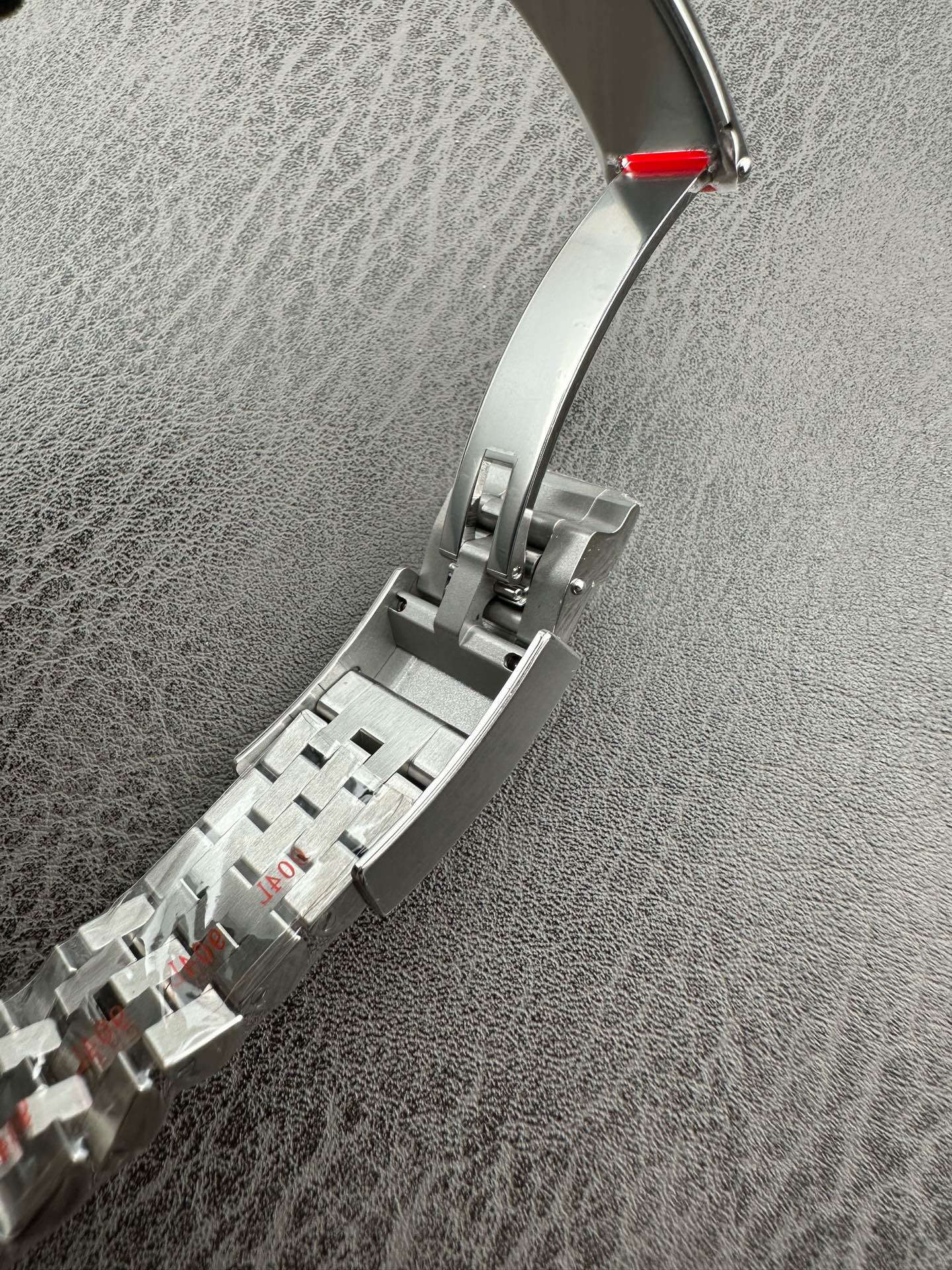 Zirvede replika! VS 2025 Rolex GMT Greenwich kola bezel görkemli şekilde geliyor — 6. fotoğraf