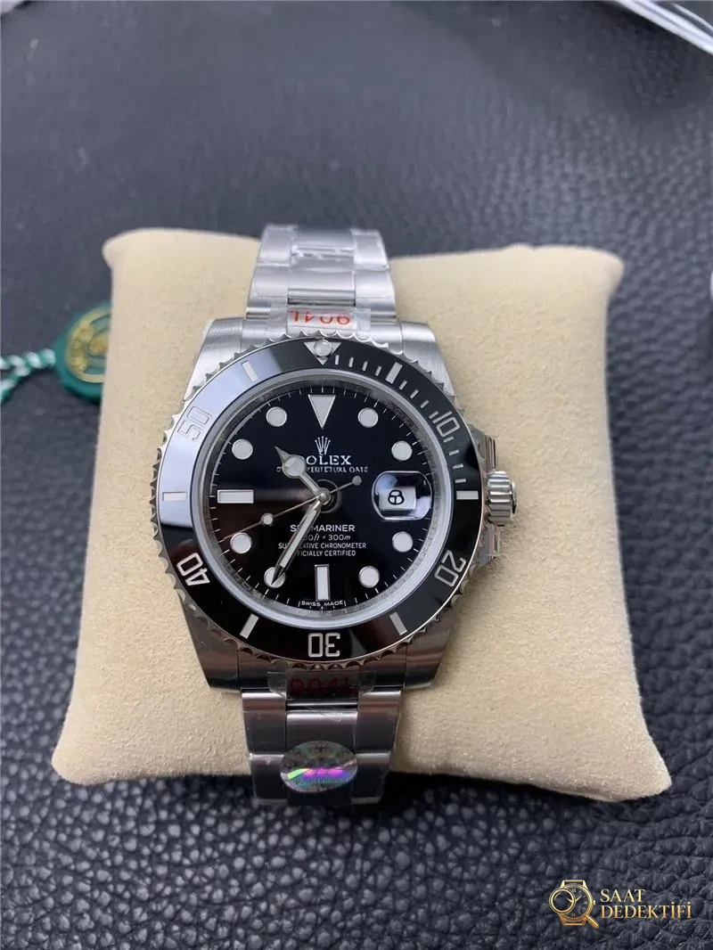 ZZ Factory Black Bay Rolex Submariner 116610 replika saatin orijinalle karşılaştırmalı incelemesi - Cam Yansıma Önleyici (AR) Kaplama