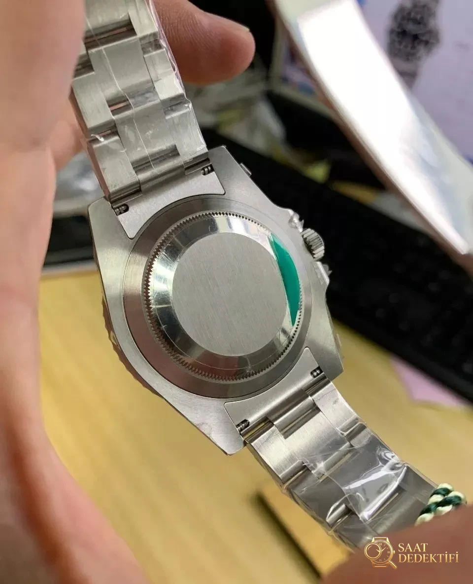 ZZF Factory Rolex Tarihsiz Siyah Submariner 3130 Mekanizmalı 114060-97200 Replika ile Orijinal Karşılaştırmalı İnceleme - Kordon Dokusu ve Dikiş Detayları