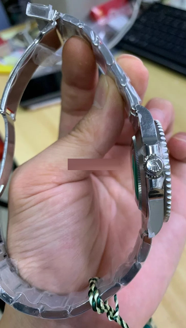 ZZF Factory Rolex Tarihsiz Siyah Submariner 3130 Mekanizmalı 114060-97200 Replika ile Orijinal Karşılaştırmalı İnceleme — 22. fotoğraf